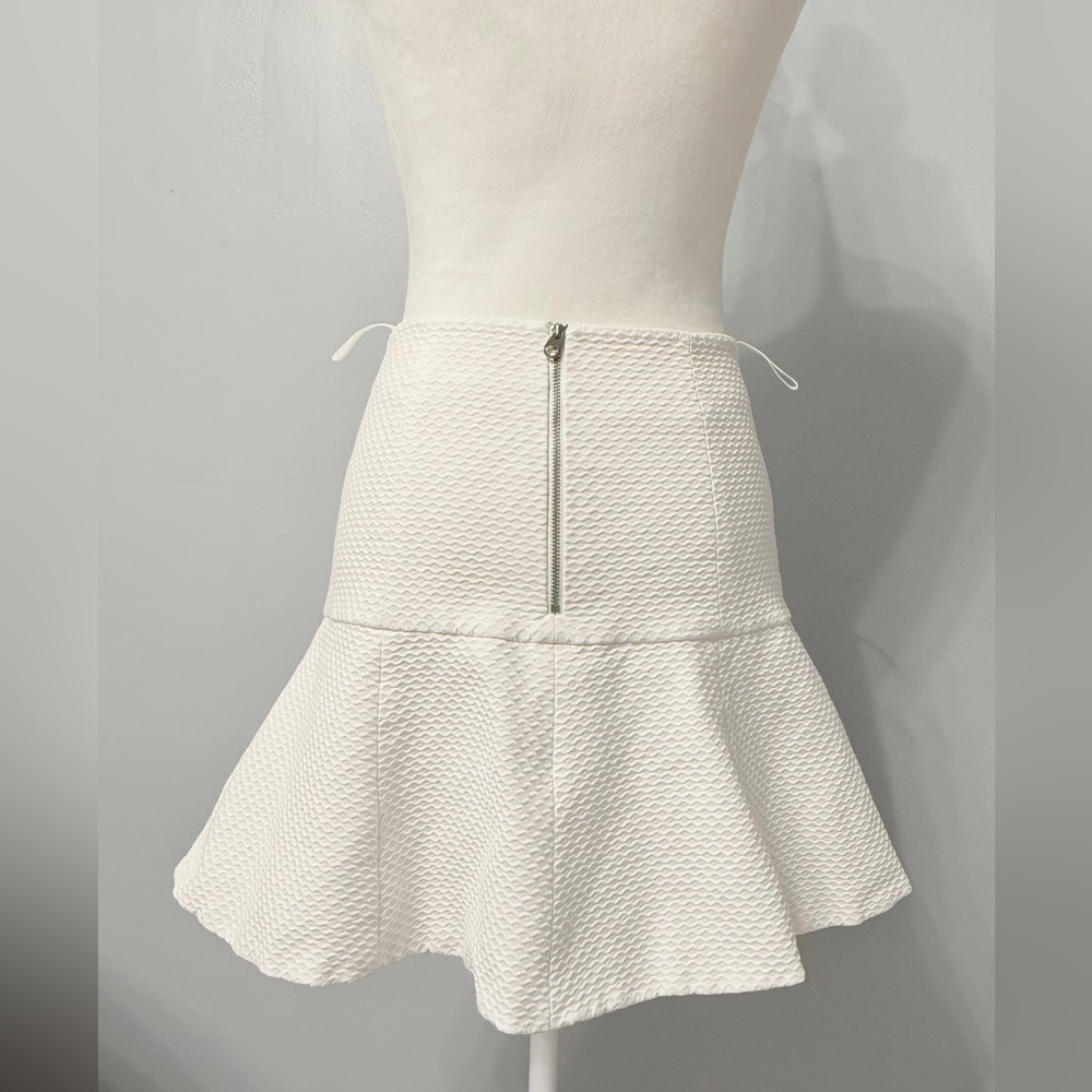 #12) Ted Baker White Cotton Textured A-Line Skirt with Back zipper